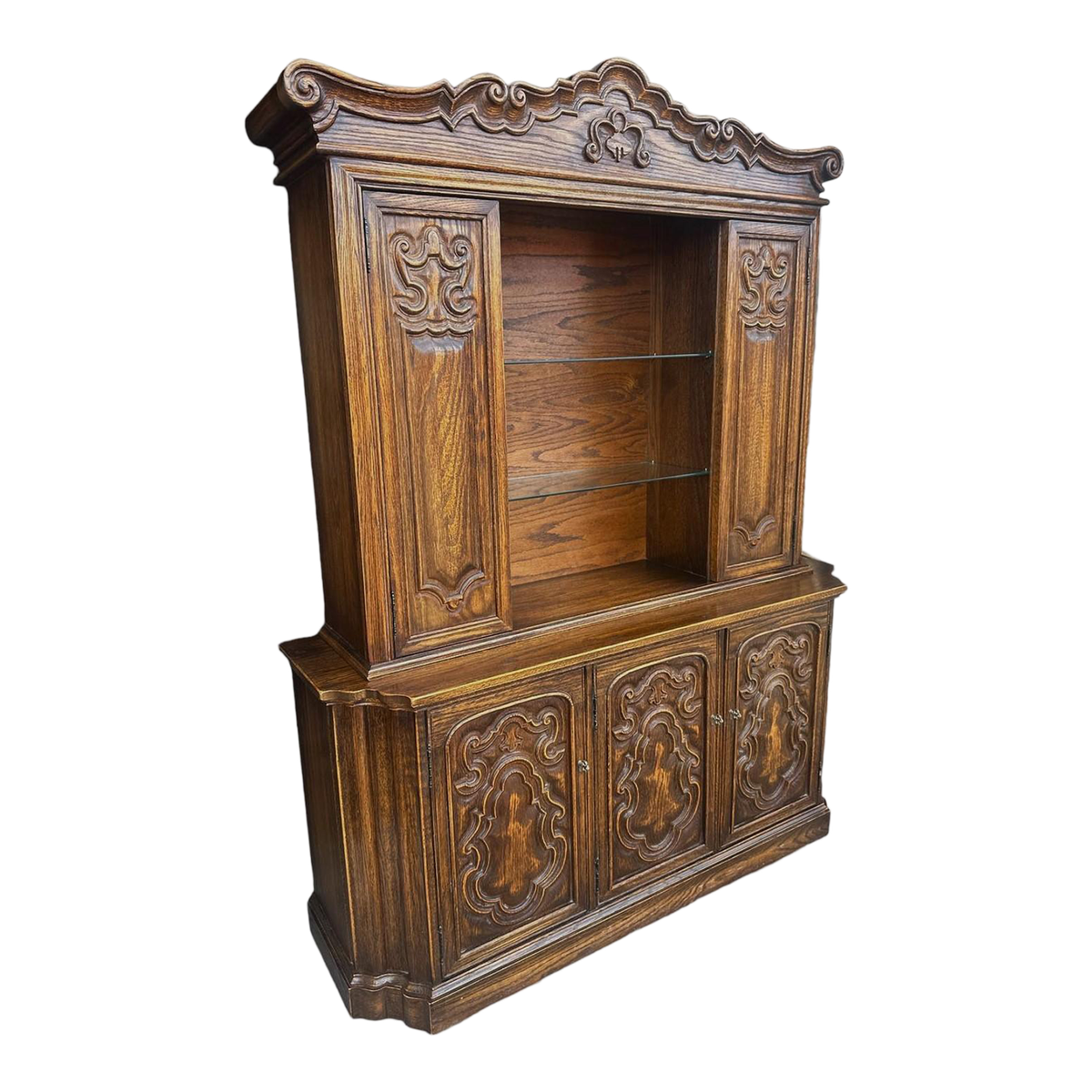 Spanish Style Carved Oak Sideboard Hutch by Jamestown Lounge Company - Vintage Mid 20th Century - Image 2