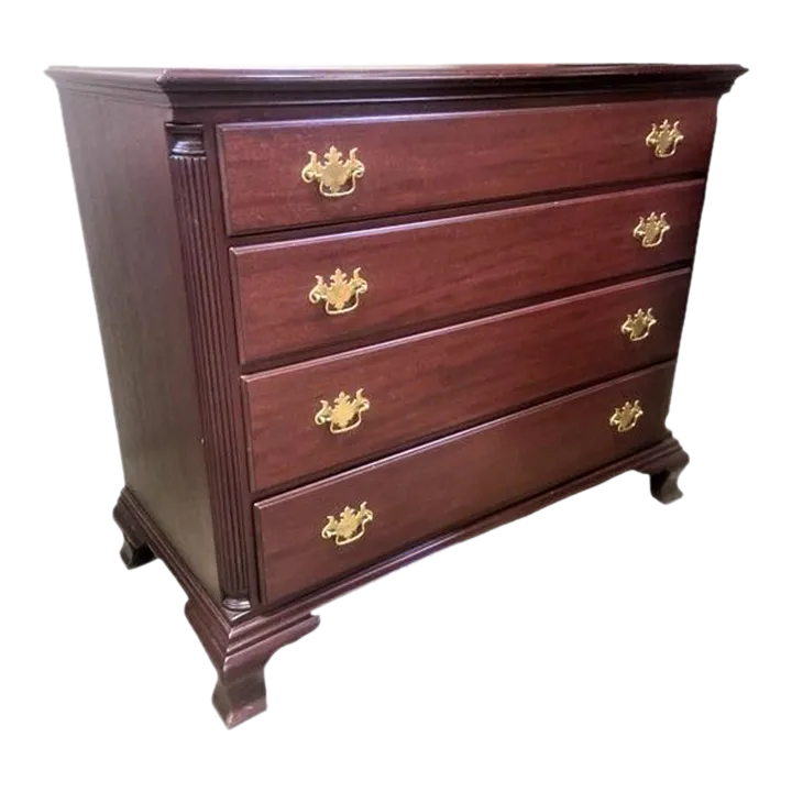 Kindel Grand Rapids Furniture Vintage Solid Mahogany Georgian Dresser - Late 20th Century - Image 2