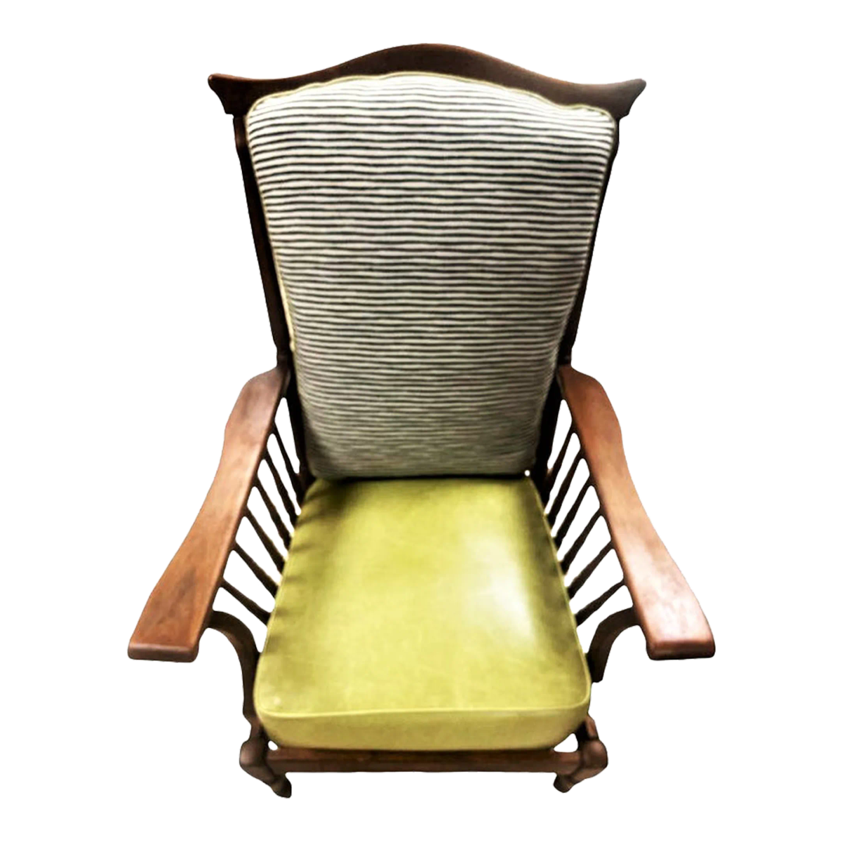 Stickley Brothers Signed Antique Maple Windsor Chair With Seat and Back Cushions - Grand Rapids - 1920s - Image 2