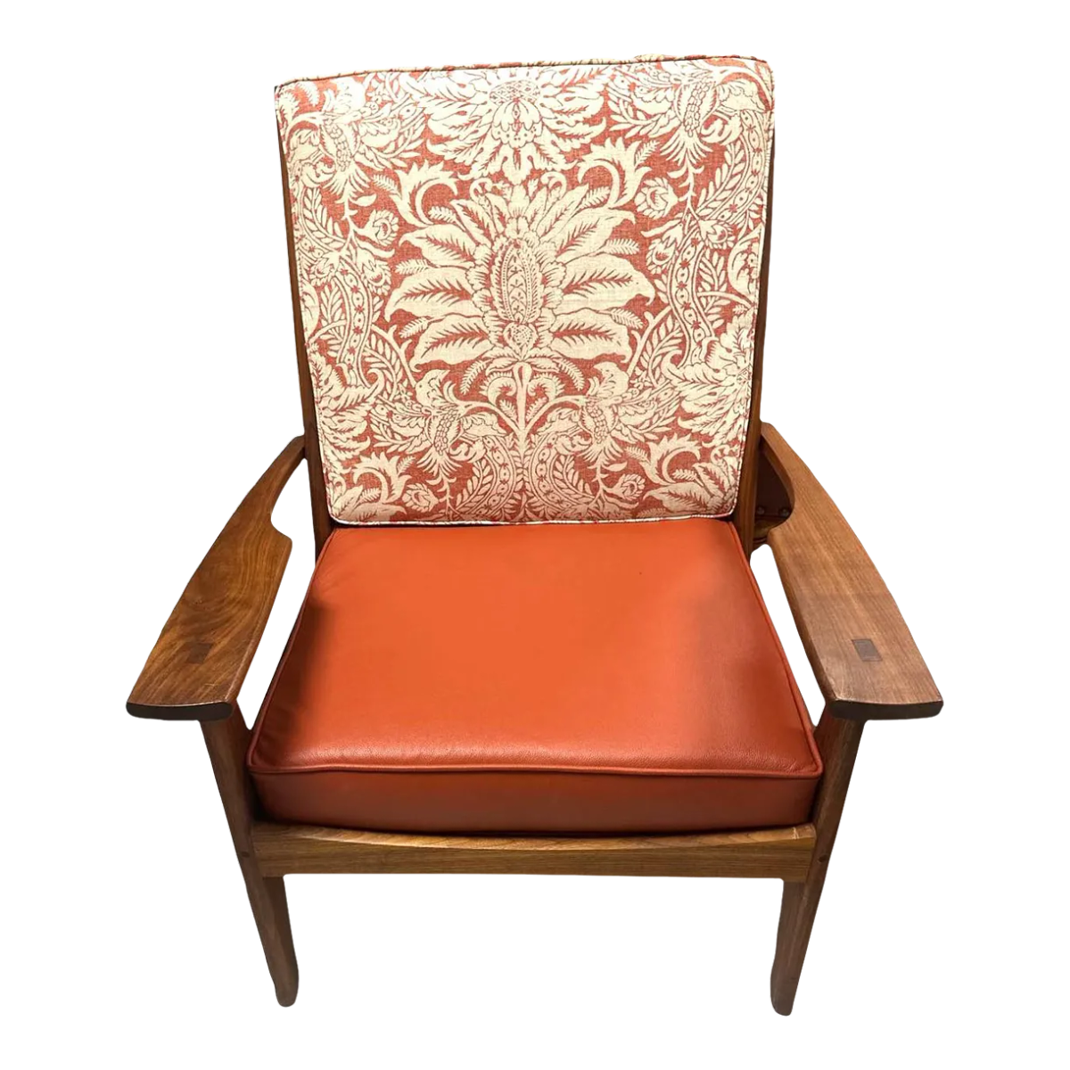 Handcrafted Mid 20th Century Lounge Chair in Walnut, Oak, Leather and Linen - Image 2
