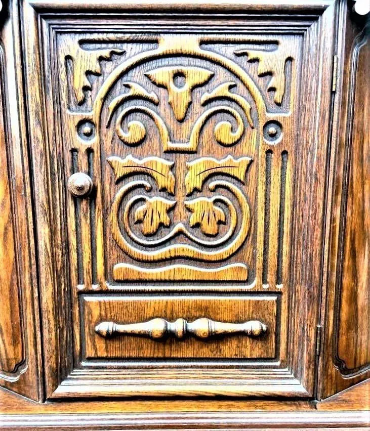 Antique Spanish Revival Solid Oak Liquor Cabinet or Linen Press - Early 20th Century - Image 3