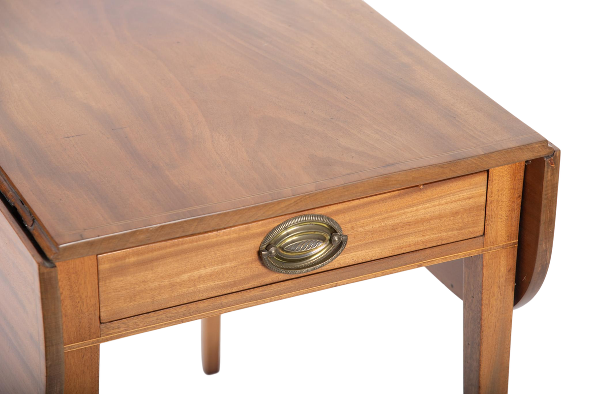 Antique Georgian English Pembroke Table With Satinwood Banded Border - Circa Early 19th or Late 18th Century - Image 3