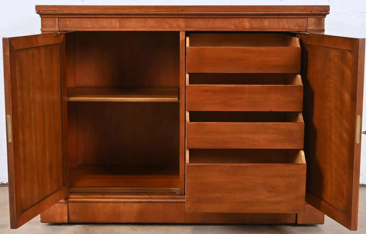 Kindel Grand Rapids 'Milano' Cherry Wood Rolling Buffet Server or Dry Bar - 1960s - Image 3