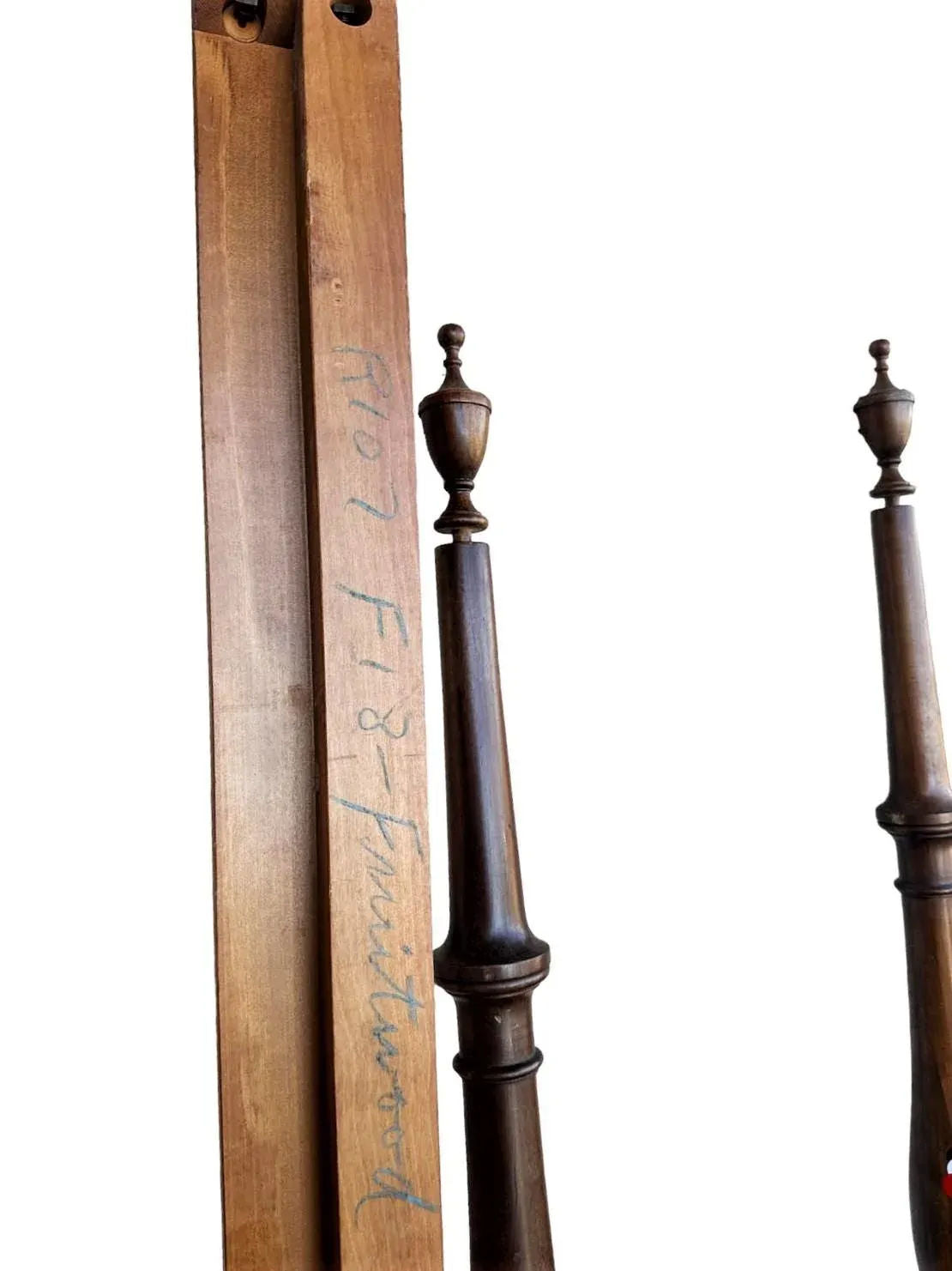 Kindel Grand Rapids Fruitwood Four Poster Bed - Full Size - Vintage Circa 1950s - Image 3