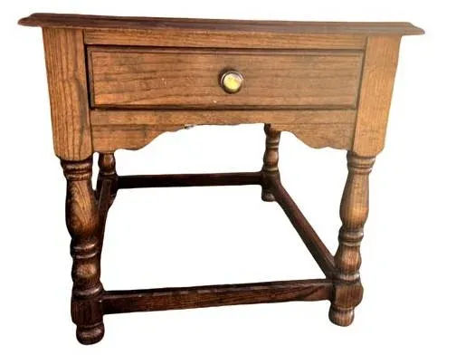Solid Oak Hammary End Table or Nightstand With Spanish Revival Details - Mid 20th Century - Image 3