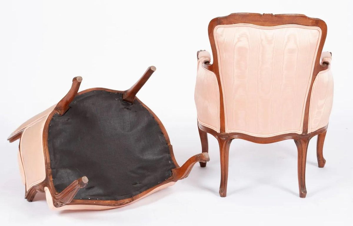 Pair of Antique Louis XV French Children's Bergere Chairs in Walnut and Pink Watered Silk - Provenance Adolphus Busch Heirs - Early 20th Century - Image 3