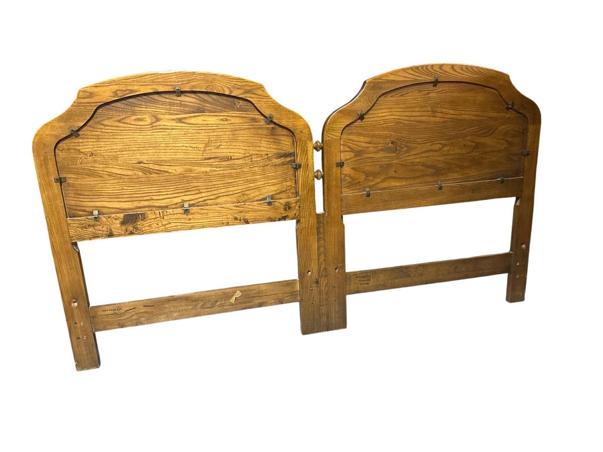 King Size Davis Cabinet Company French Provincial Solid Oak Headboard - Vintage Circa 1960s - Image 4