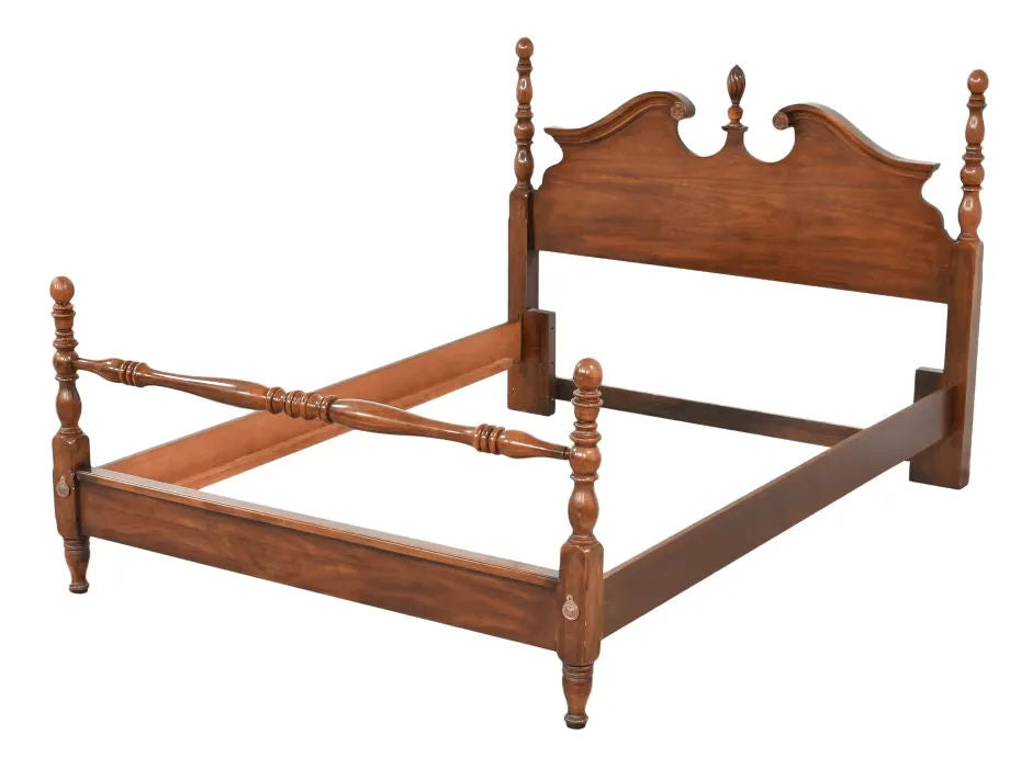Cherry Wood Chippendale Four Poster Bed Made in North Carolina by American Drew - Vintage Late 20th Century - Image 4