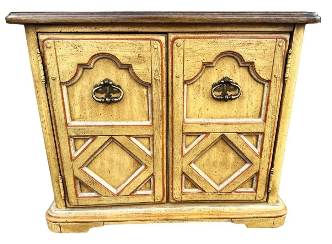 Stanley Furniture Iconic 1960s Olé! Collection Spanish Revival Nightstands or Side Tables - a Pair - Image 4