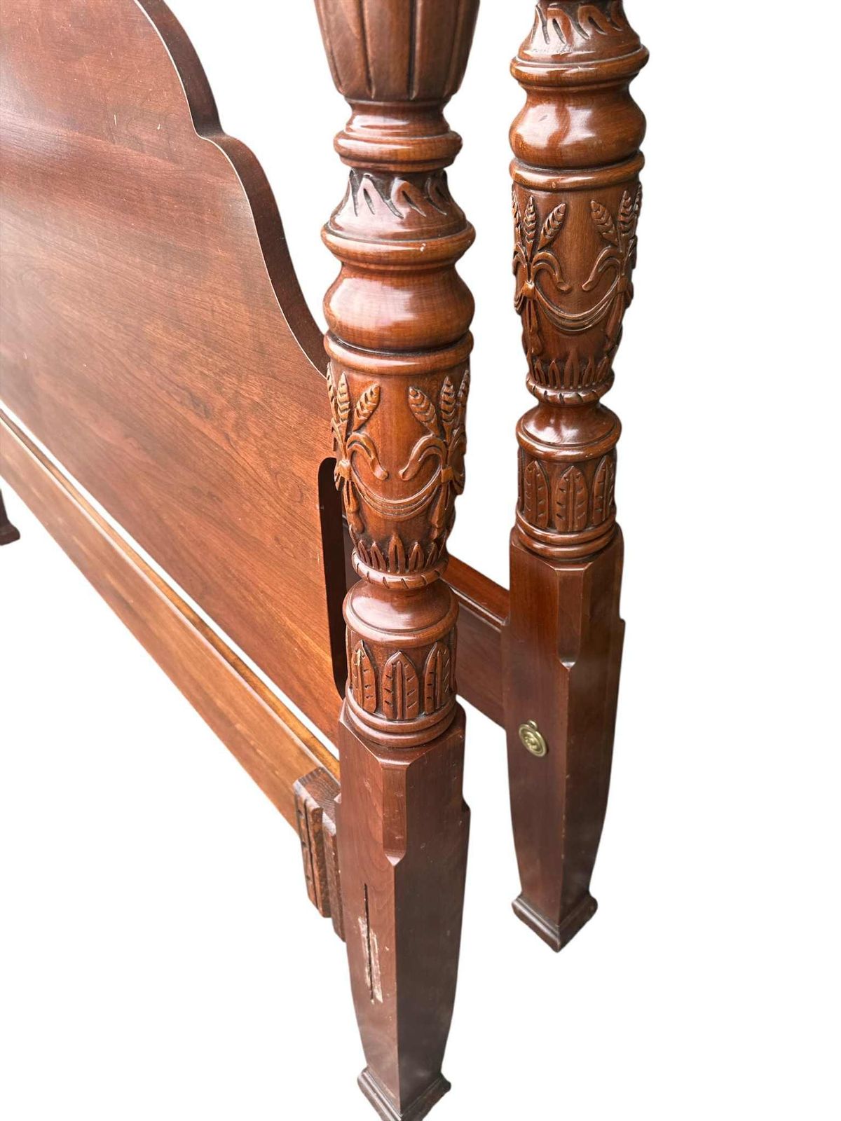 Queen Size Solid Cherry Wood Four Poster Rice Bed - Vintage Late 20th Century - Image 4
