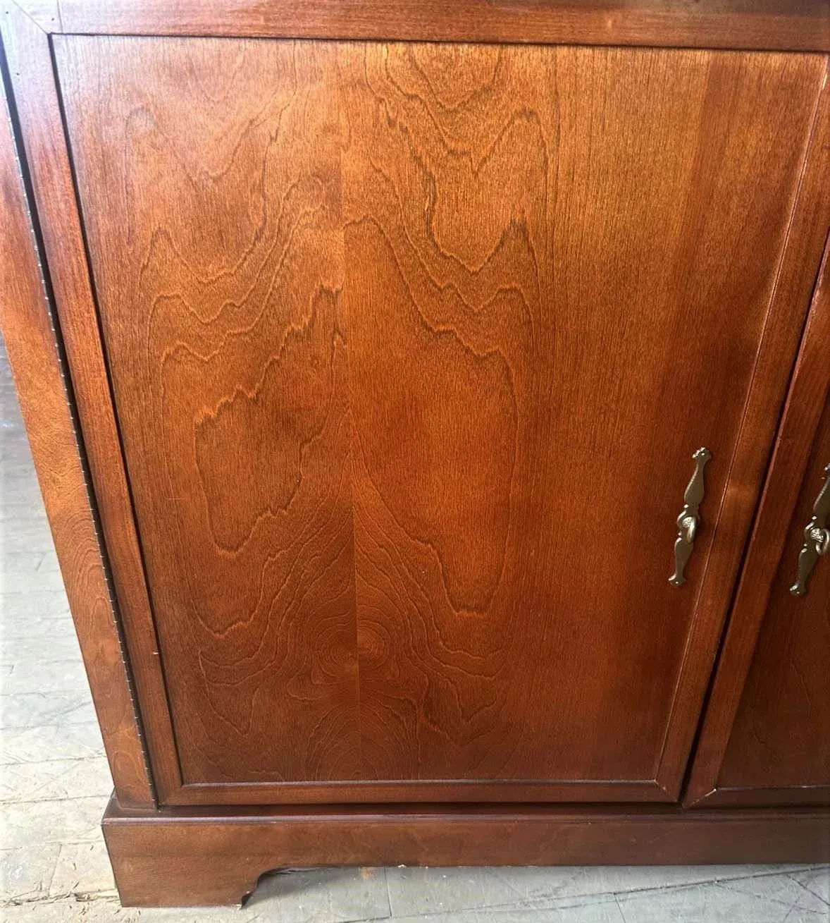 Late 20th Century Cherry Wood 72" Georgian Credenza 'Made Expressly for the Ritz-Carlton Hotel' - Image 4