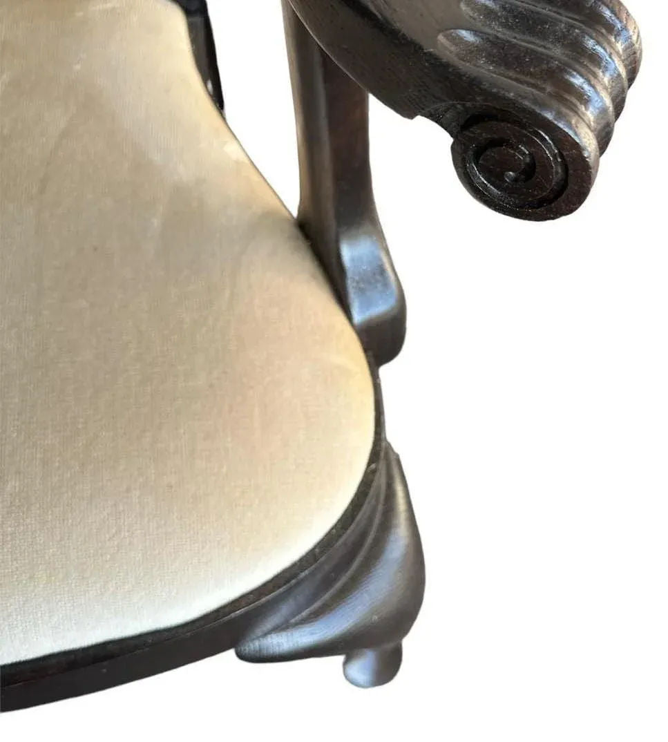 Set of 4 Vintage Dark Oak Queen Anne Dining Chairs Made in Canada - Early 21st Century - Image 4
