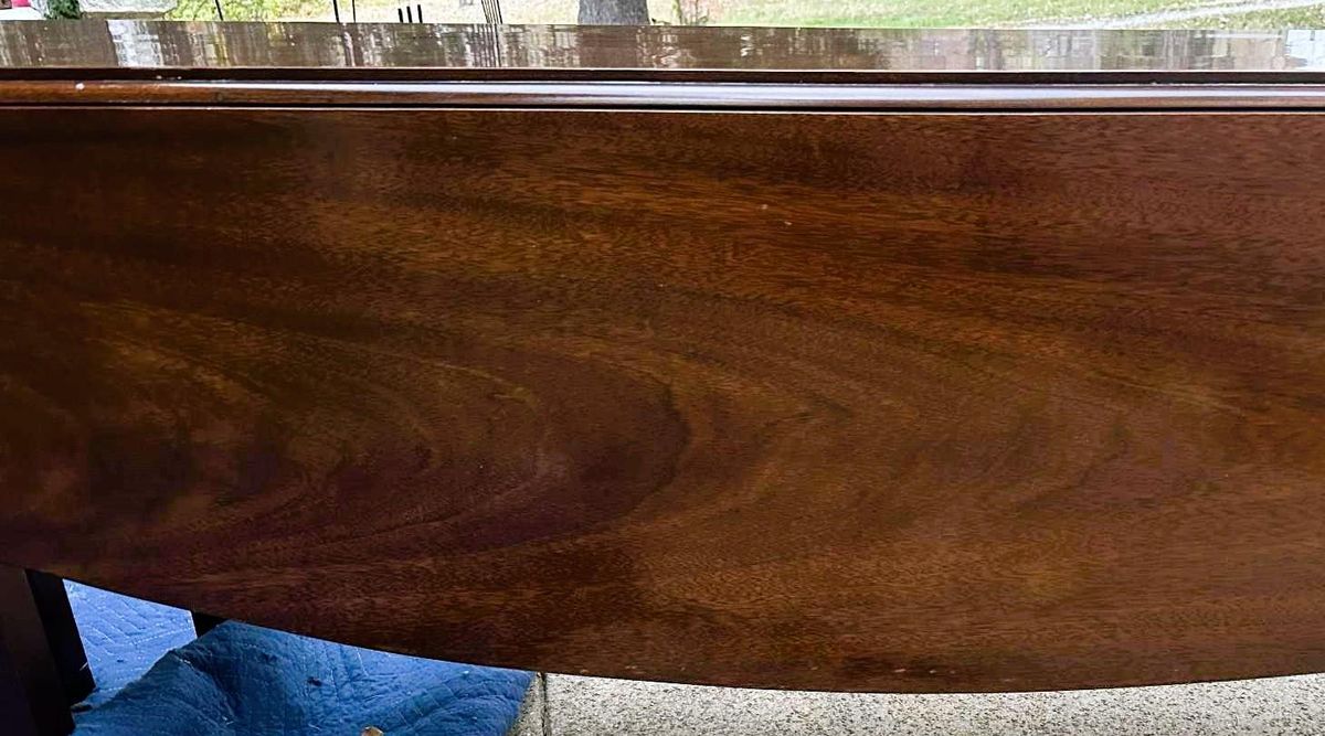 1990s Kindel Grand Rapids 'Irish Georgian Society' Collection Mahogany 8' Drop Leaf Wake Table or Dining Table - Image 4