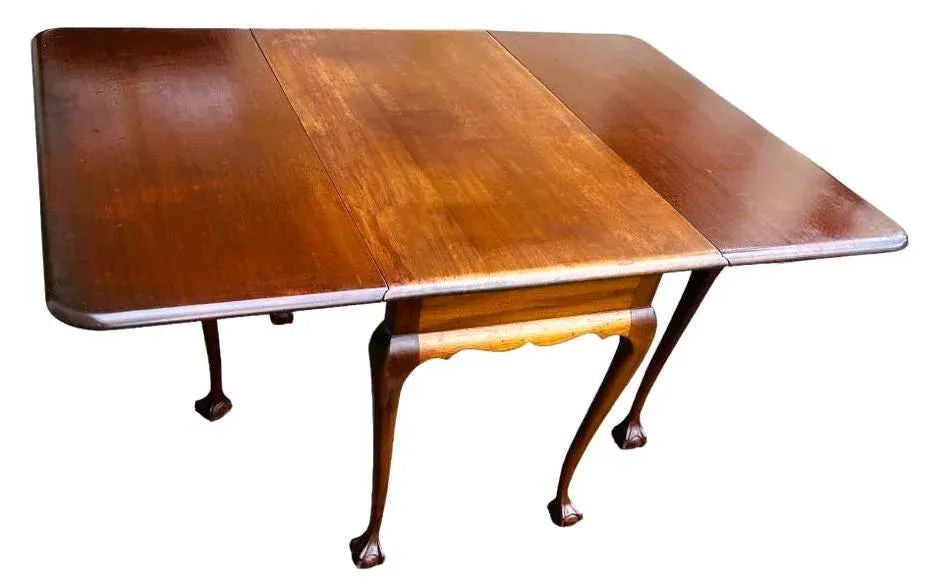 Antique English Style Mahogany Gate Leg Table - Made in Cambridge, Massachusetts Early 20th Century - Image 4