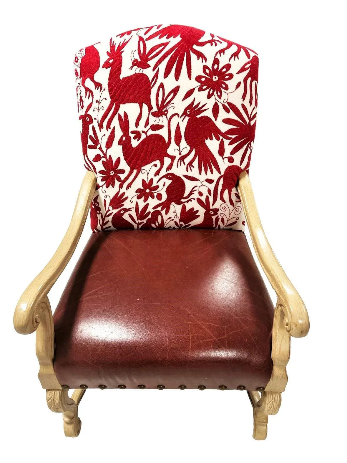 Bernhardt Large Hacienda Chairs in Otomi Hand Embroidery and Leather - a Pair - Early 21st Century - Image 4