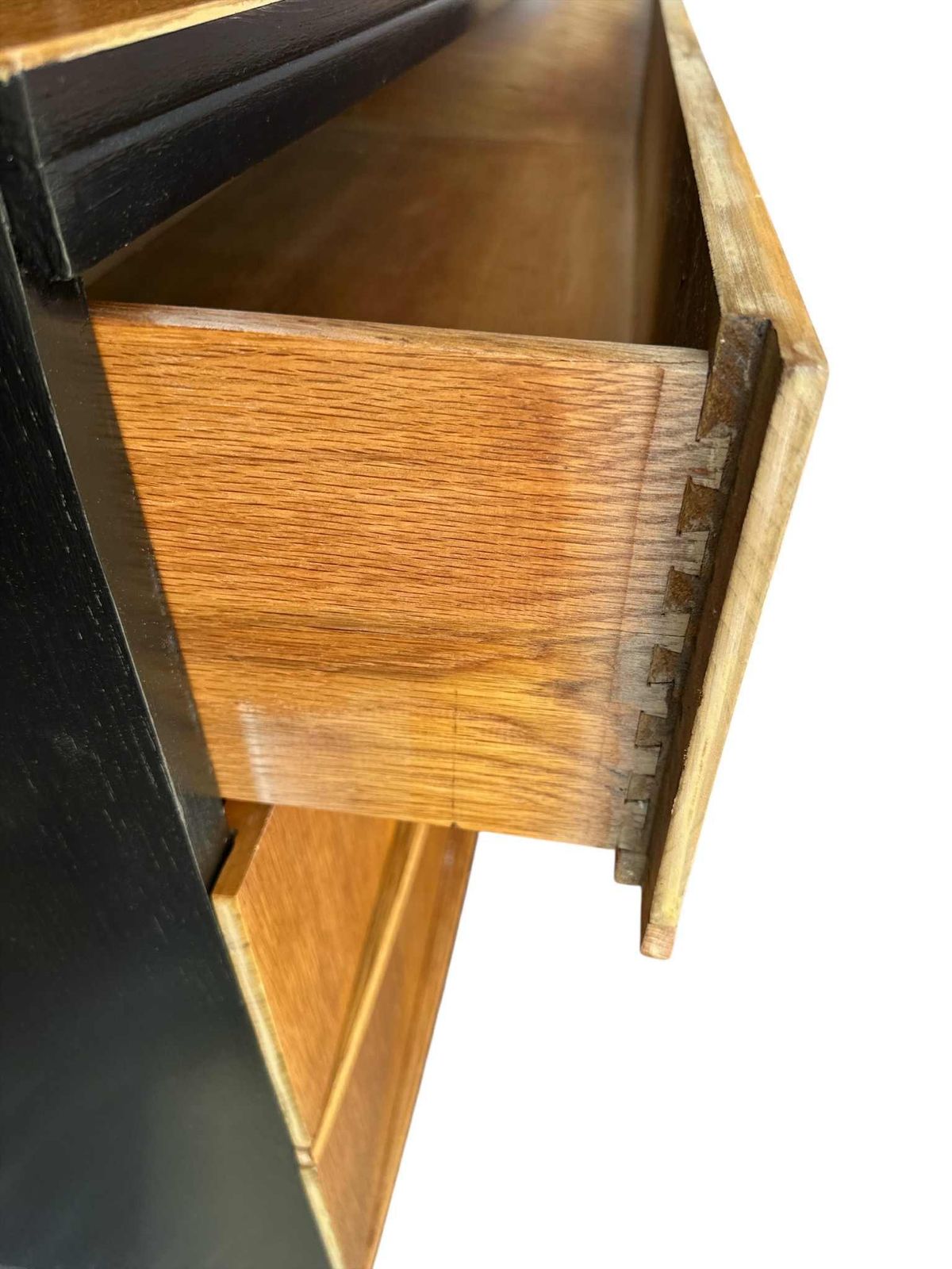 Harmony House Oak Mid Century Chest of Drawers - Dovetailed - Circa 1960 - Image 4