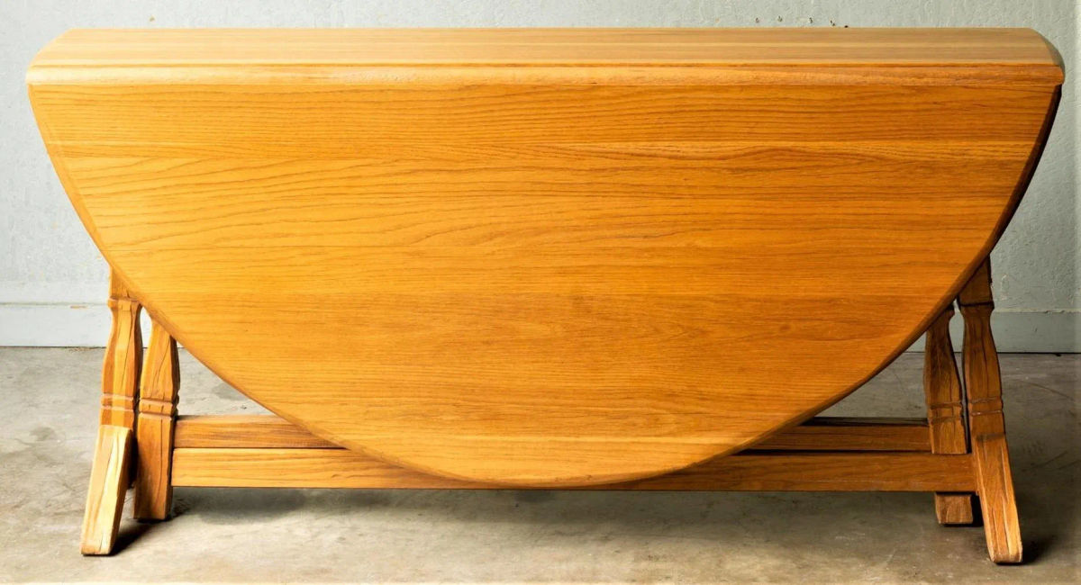 A. Brandt Ranch Oak Drop Leaf 60" Round Dining Table Convertible to Console - Vintage Mid 20th Century - Image 4