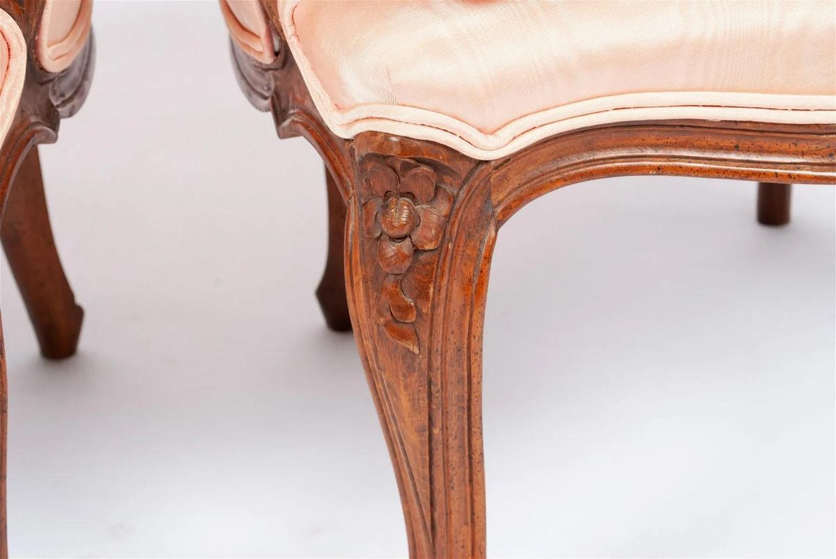 Pair of Antique Louis XV French Children's Bergere Chairs in Walnut and Pink Watered Silk - Provenance Adolphus Busch Heirs - Early 20th Century - Image 4
