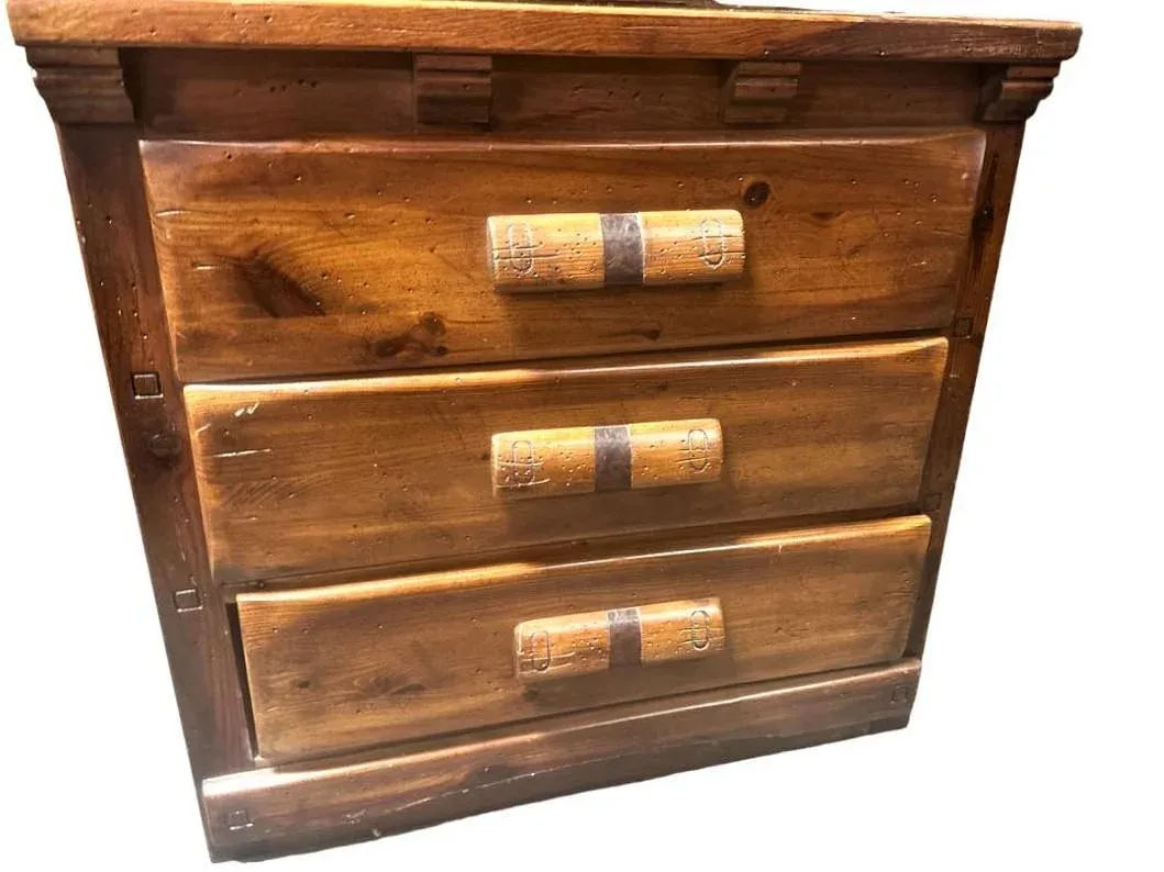Henry Link Vintage Link Taylor ‘Rawhide’ Series Chest and Hutch - Made in North Carolina in 1976 - Image 4