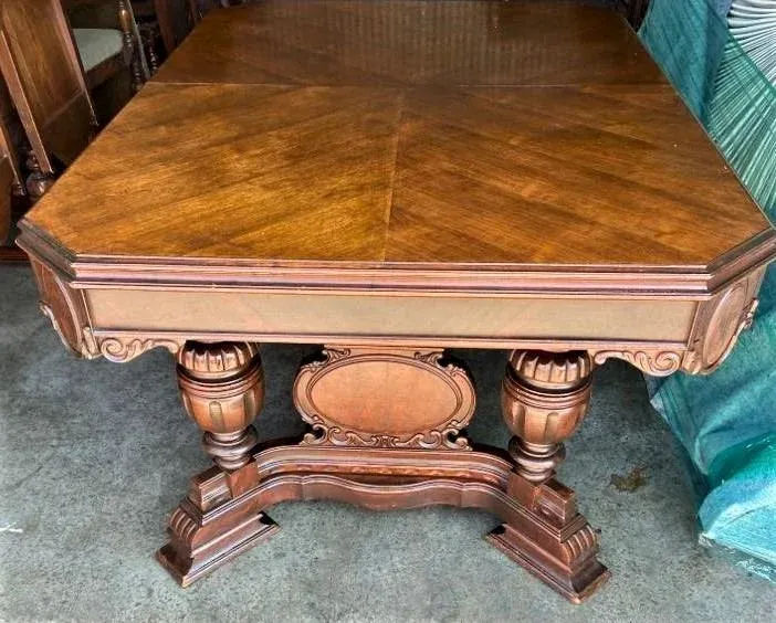 Antique Spanish Revival Walnut Dining Table - 1920s - Image 4