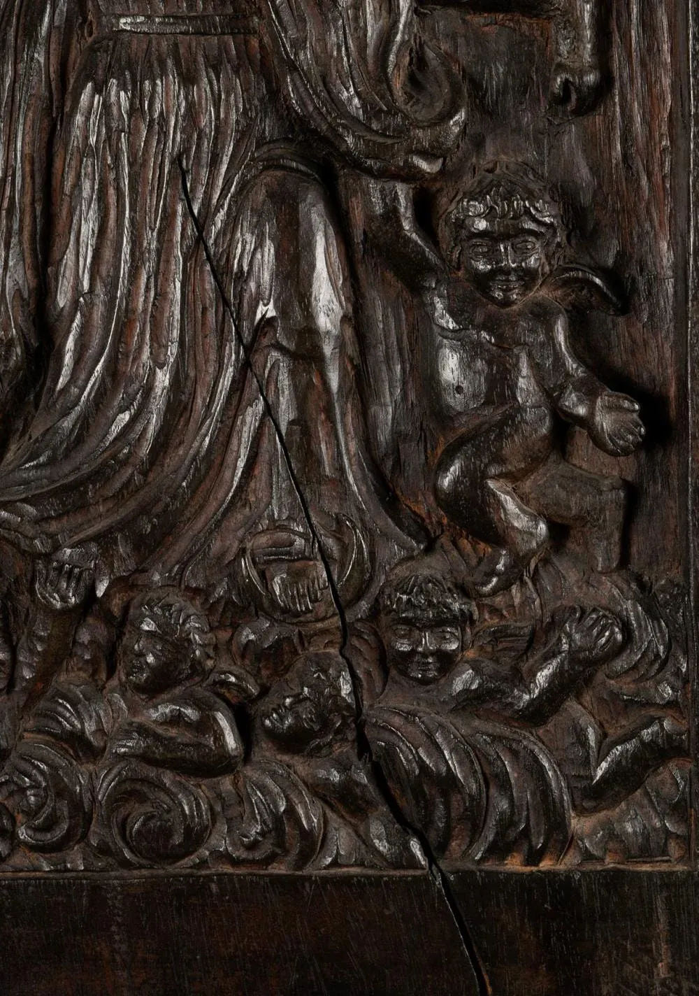 18th Century Spanish Colonial Religious Carved Wood Bas Relief Panel - Nuestra Señora Reina De Los Ángeles - Image 5