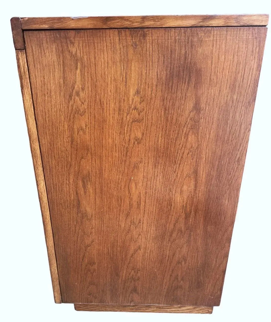 Mid 20th Century Russel Wright Style Solid Oak Bassett Credenza - Image 5