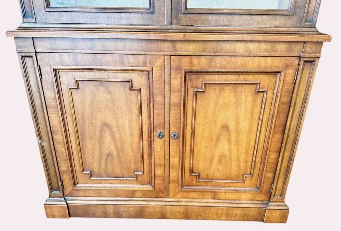 Kindel Grand Rapids 'Milano' Cherry Breakfront China Cabinet - Circa 1960 - Image 5