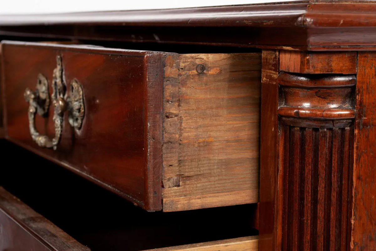 Late 18th Century George III Mahogany Chest of Drawers - Image 5