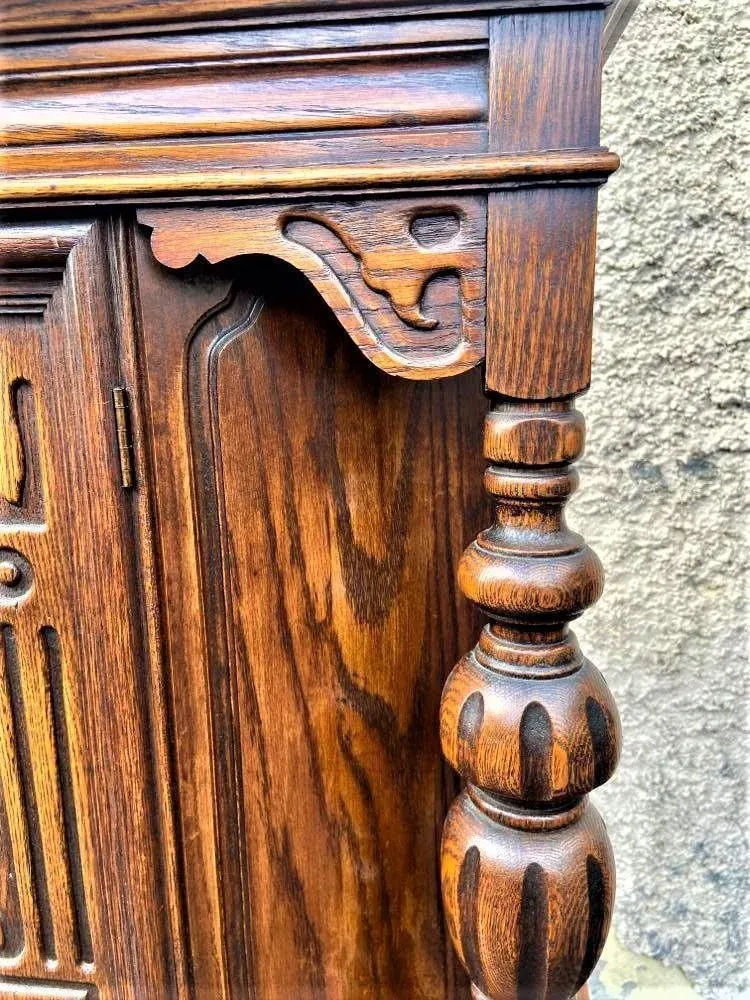 Antique Spanish Revival Solid Oak Liquor Cabinet or Linen Press - Early 20th Century - Image 5