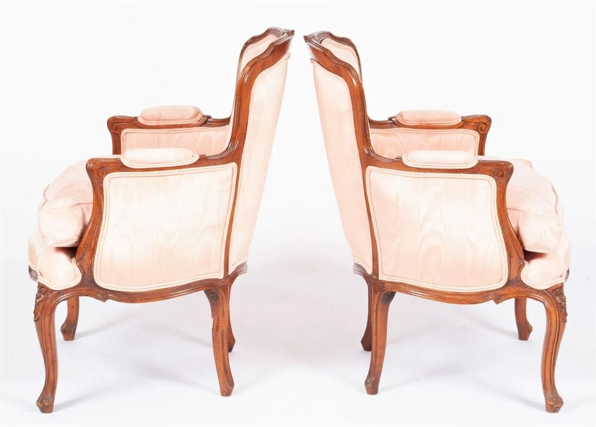 Pair of Antique Louis XV French Children's Bergere Chairs in Walnut and Pink Watered Silk - Provenance Adolphus Busch Heirs - Early 20th Century - Image 5