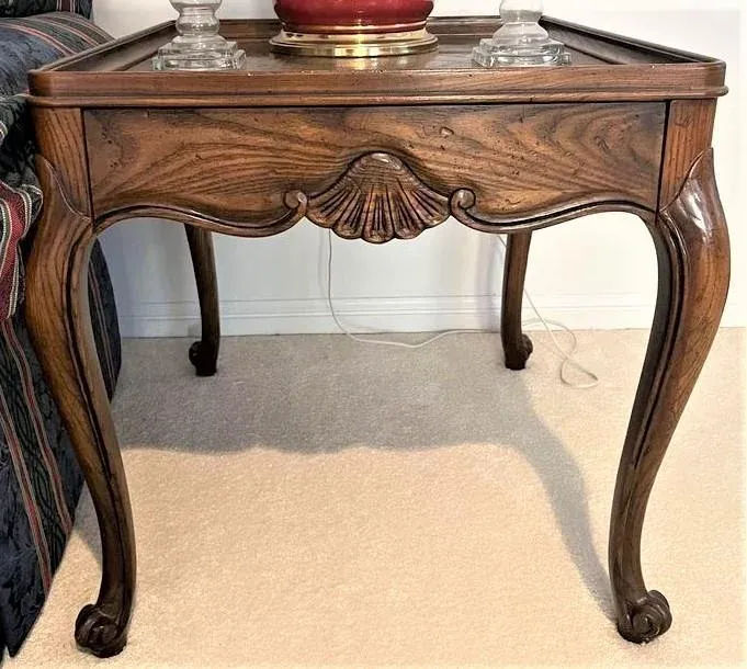 Baker Furniture Company French Country Louis XV Oak Side Table - Image 6