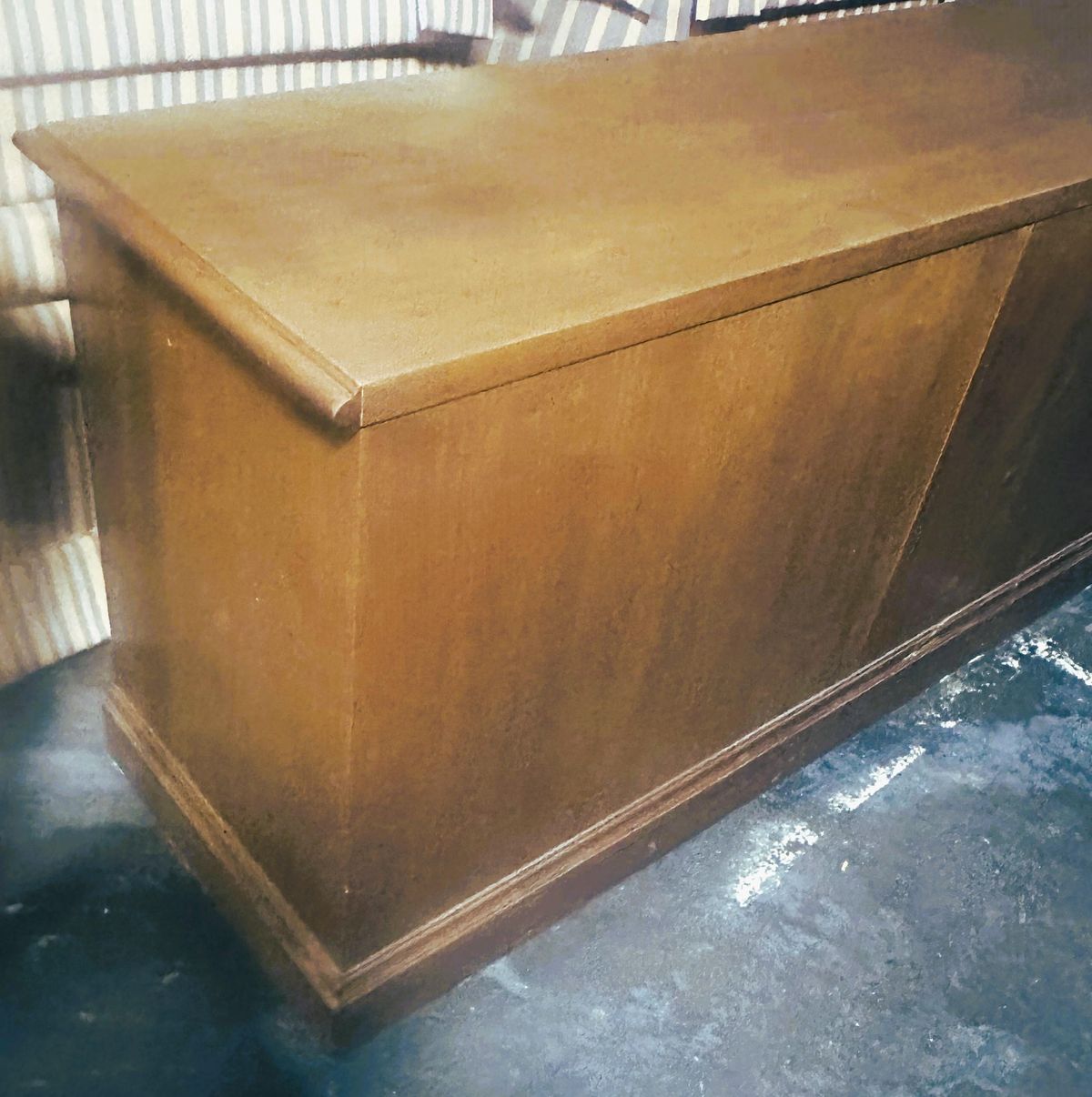 Very Large 90" Solid Walnut Executive Credenza - Vintage Late 20th Century - Image 6