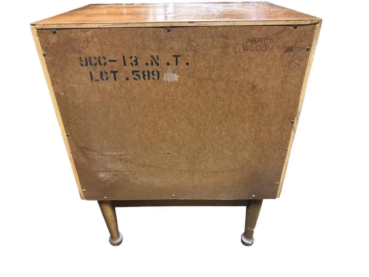 American of Martinsville Nightstand - Image 6