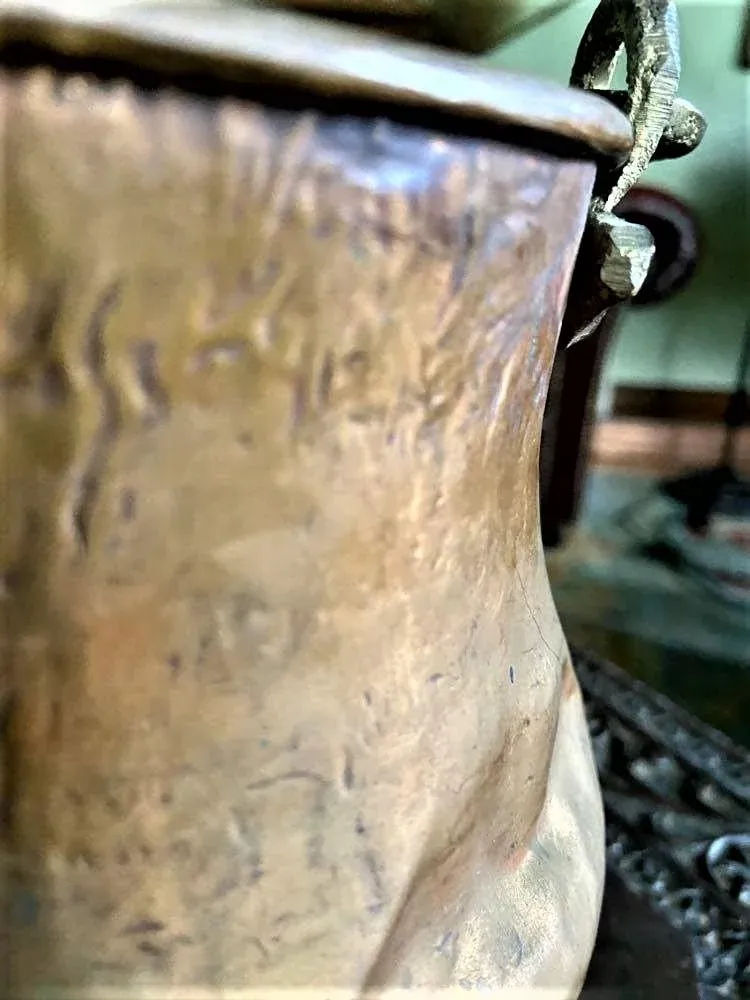 19th Century Antique Hand-Forged Copper Cachepot With Brass Handle - Image 6