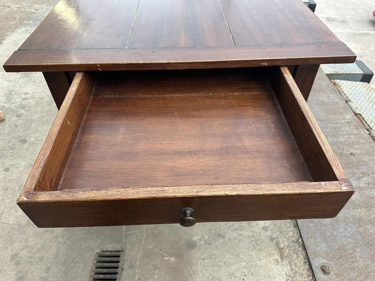 Solid Elm Wood Dining Table Extending to 9' -- Vintage Late 20th Century - Image 7