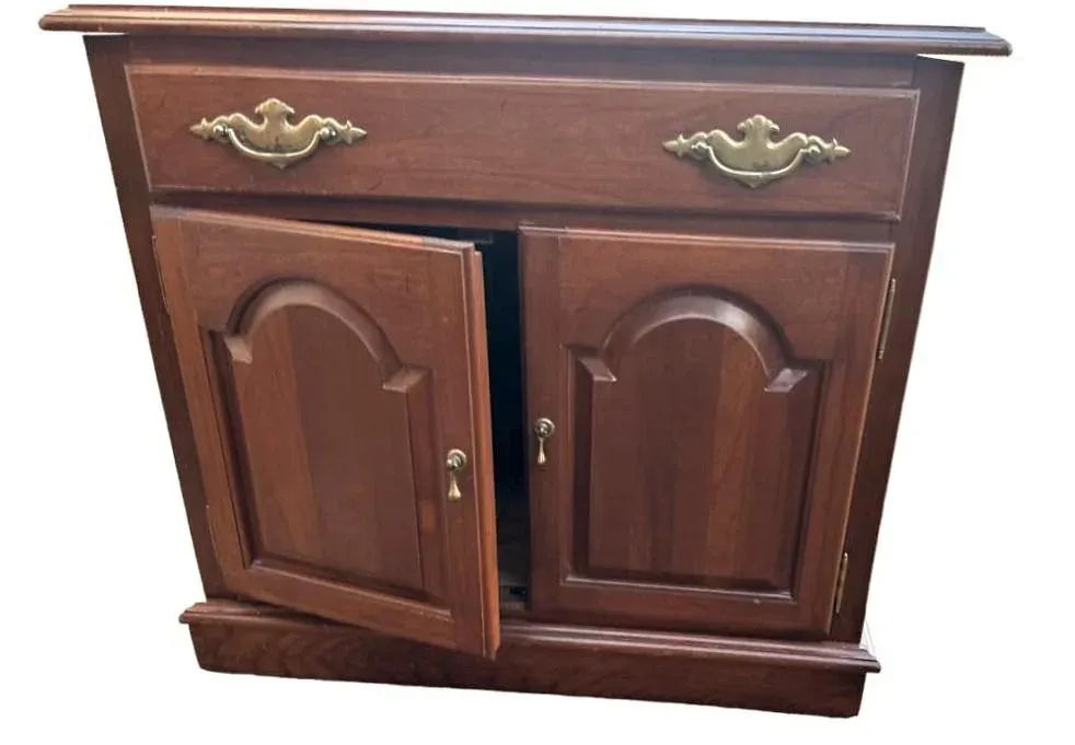Ethan Allen Cherry Wood Nightstand or Side Table - Vintage Late 20th Century - Image 8