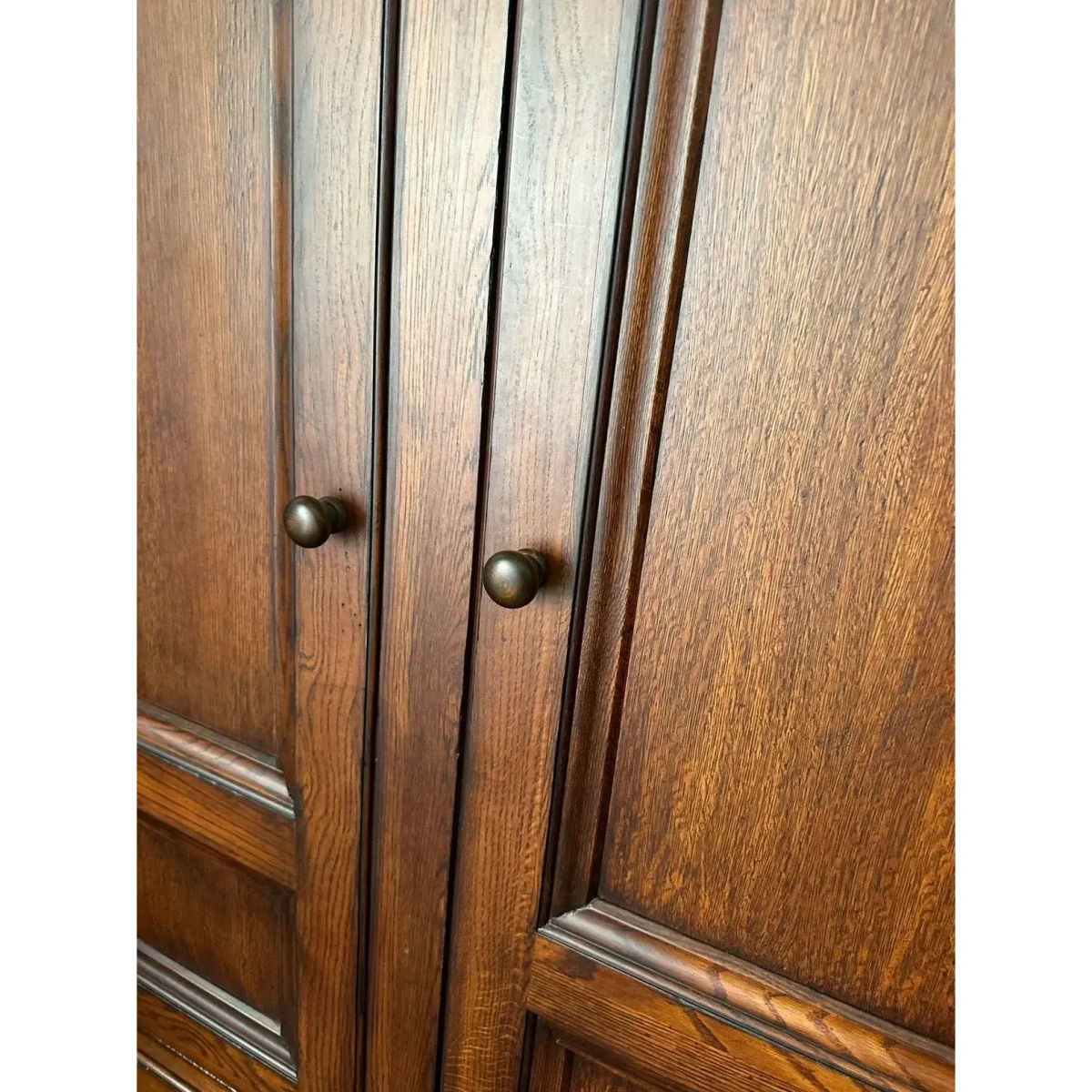 Romweber Vintage Oak Armoire - Late 20th Century - Image 8