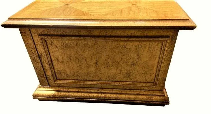Late 20th Century Hollywood Regency Giltwood and Oak Parquet 30" X 30" Side Tables - a Pair - Image 8