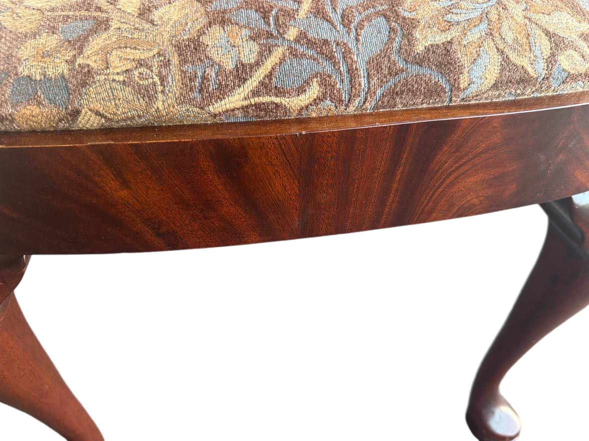 Set of 8 Hickory Chair Furniture Company Flame Mahogany Queen Anne Dining Chairs - Vintage Late 20th Century - Image 9