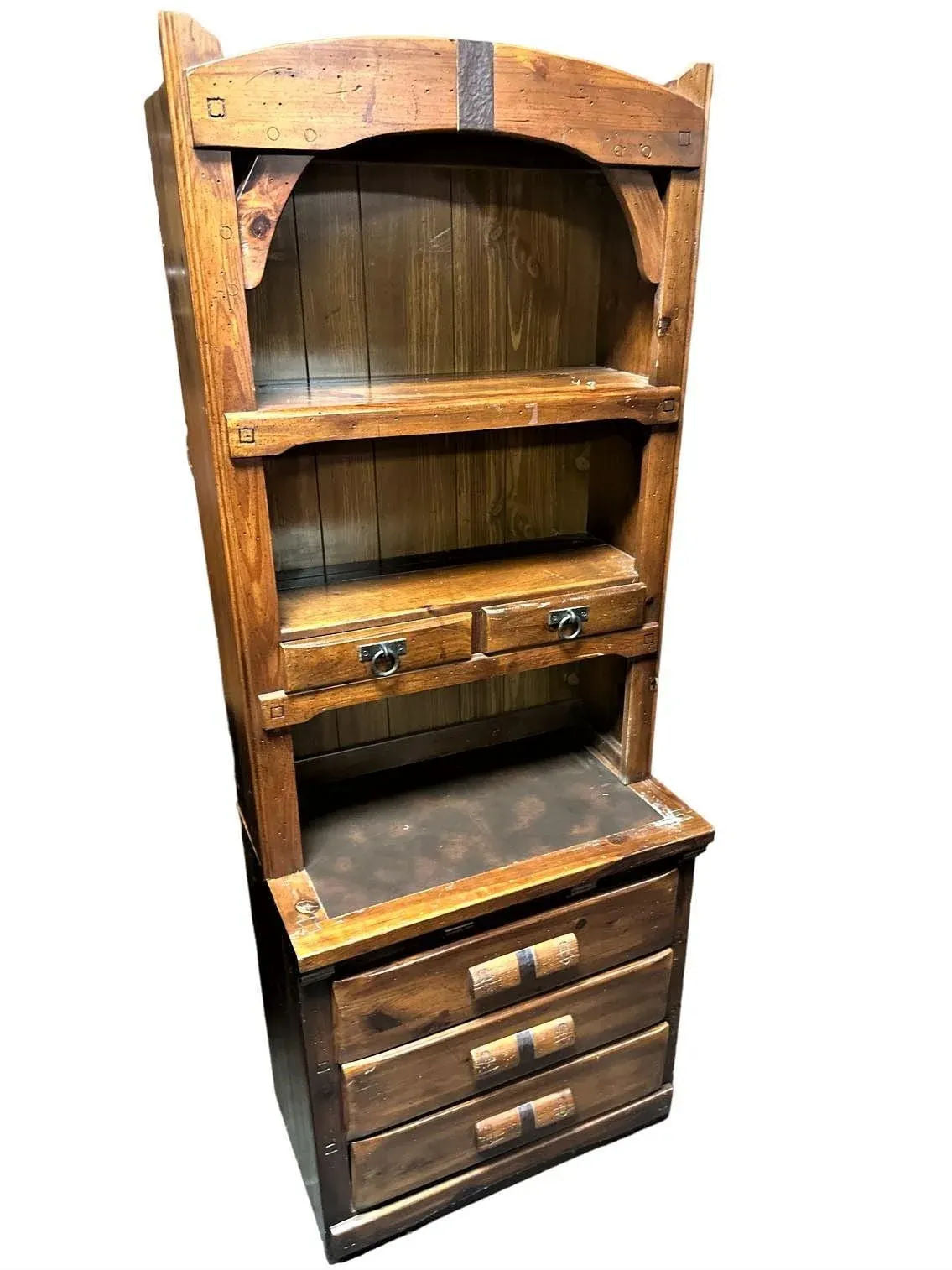 Henry Link Vintage Link Taylor ‘Rawhide’ Series Chest and Hutch - Made in North Carolina in 1976 - Image 10
