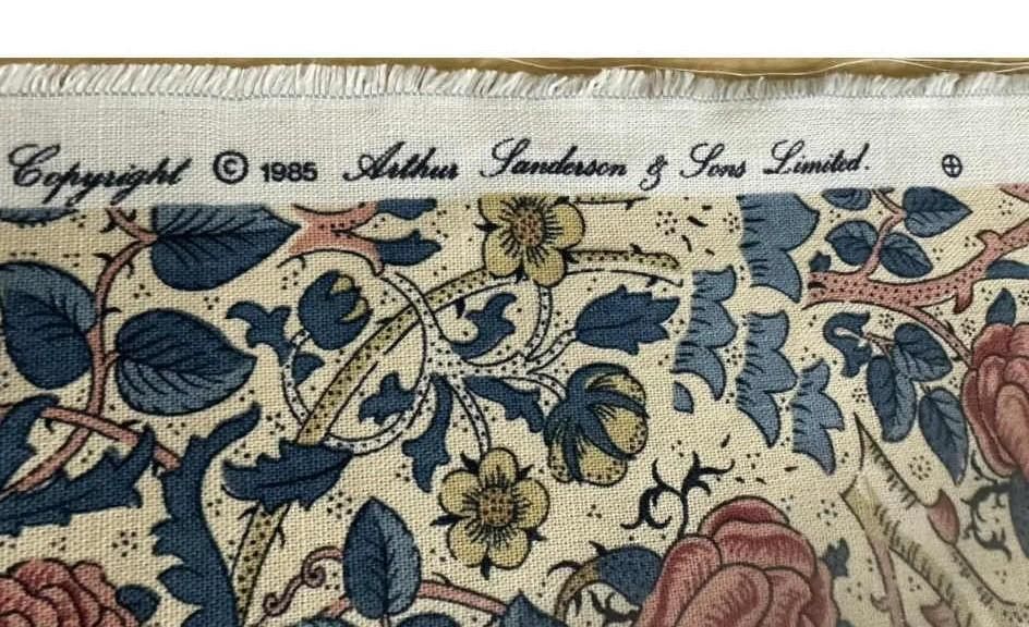 19th Century English Oak Bishop’s Throne Reupholstered With Leather and William Morris ‘Rose’ Linen - Image 10