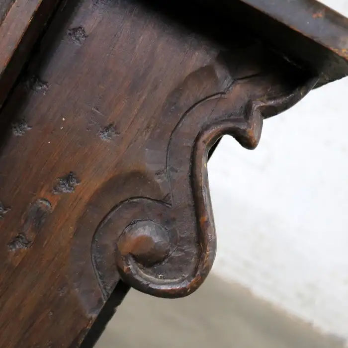 Heavily Carved Artes De México Internacionales Hacienda Style Desk - Vintage 1960s - Image 10