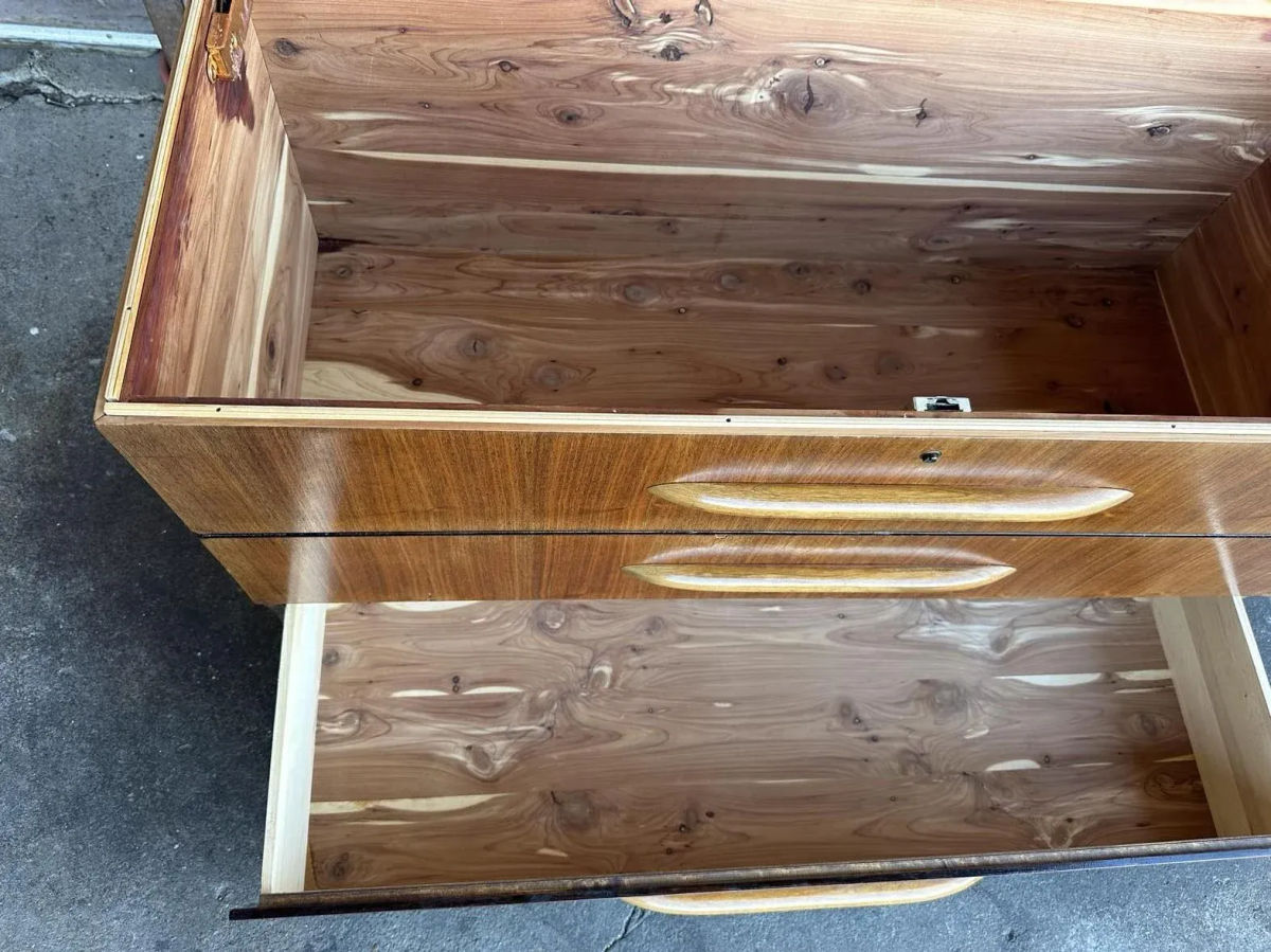 Merton Gershun Attributed Walnut Dillingham Bluebird Cedar Chest - Circa 1950s - Image 11