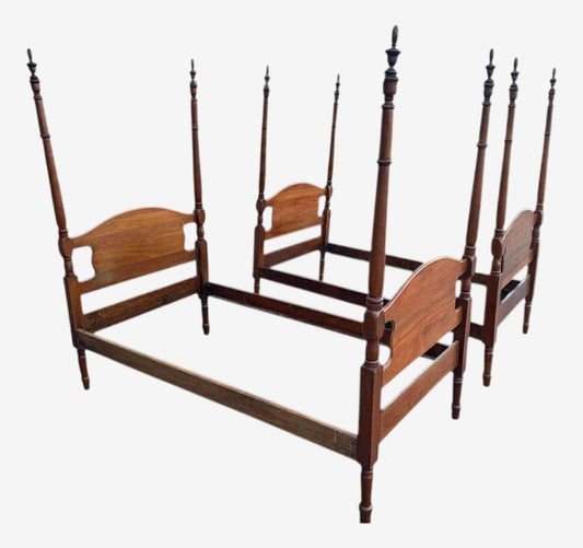 Pair of 19th Century Antique Solid Cherry Wood Four Poster Twin Beds - English Traditional Style - Image 1